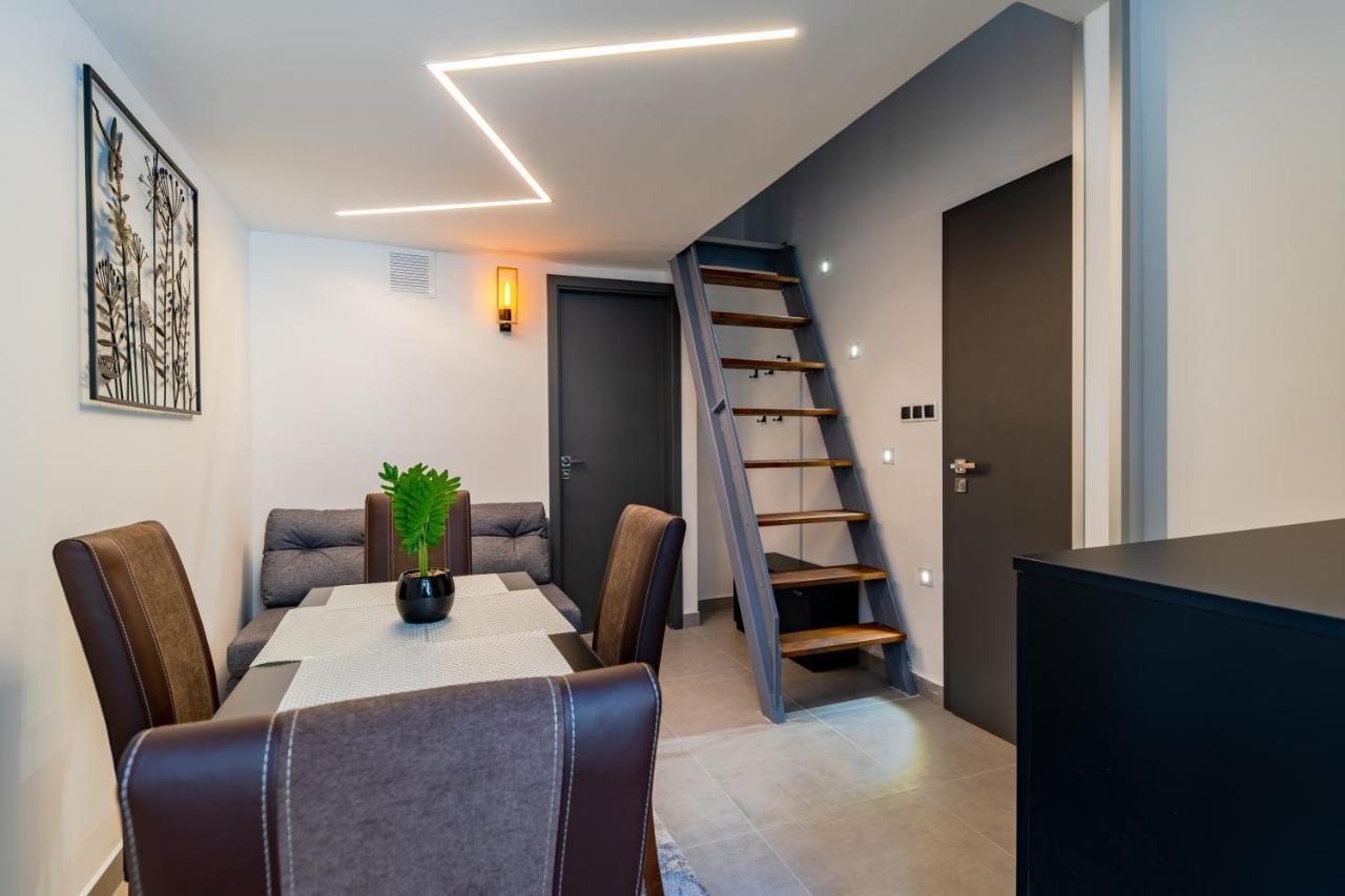 La Fortezza Panzio Apartment